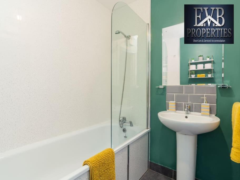 Charming Cosy Getaway Ideal For Leisure & Business Southampton Exteriör bild