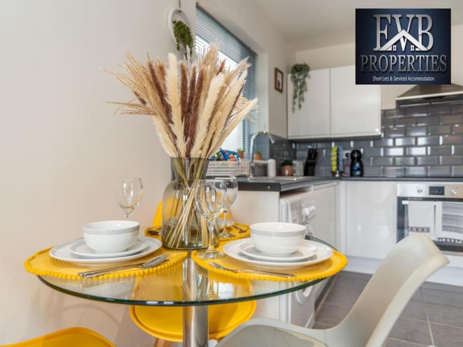 Charming Cosy Getaway Ideal For Leisure & Business Southampton Exteriör bild